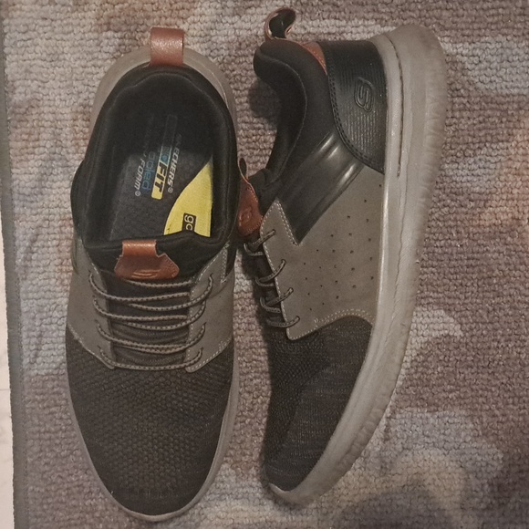 Skechers Other - Mens Sketchers  sz 12
